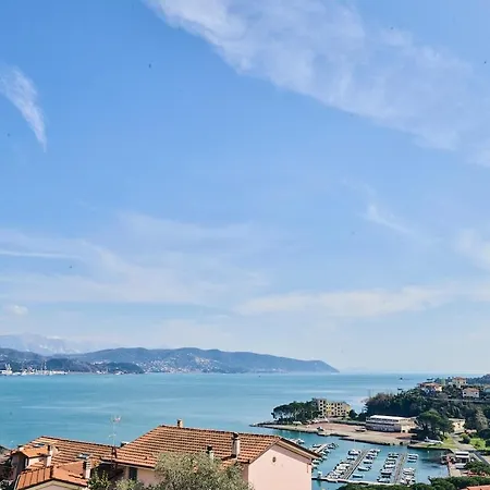 아파트 Wonderful Sea View And Jacuzzi *