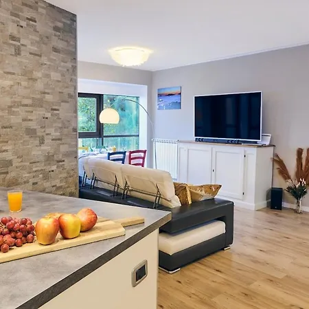 شقة Wonderful Sea View And Jacuzzi مونتيروسّو ال ماري